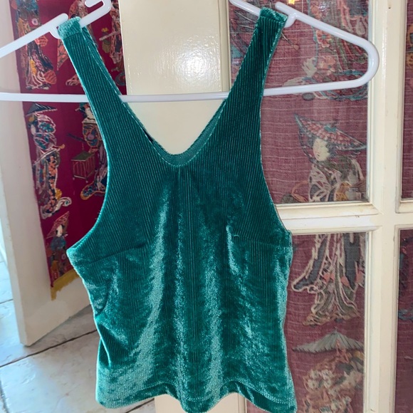 Velvet Emerald Urban Outfitters Crop Tank - Picture 3 of 4